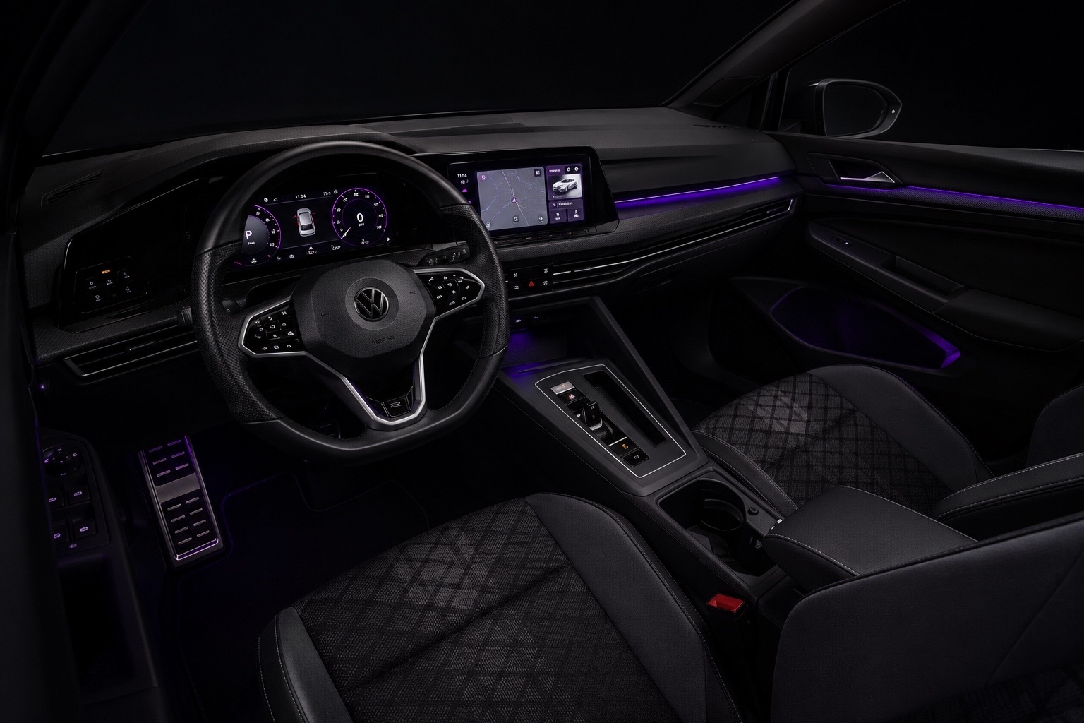 VW Golf 8 R-Line - intérieur
